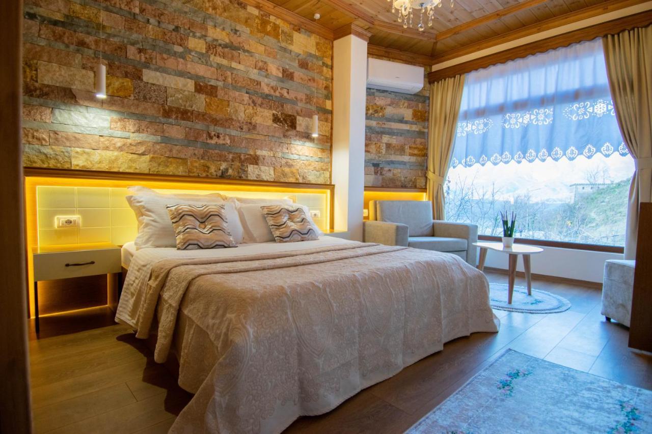 Te Kalaja Rooms Gjirokaster Exterior photo